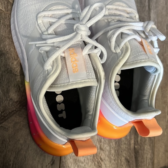 Adidas Boost - Picture 6 of 8